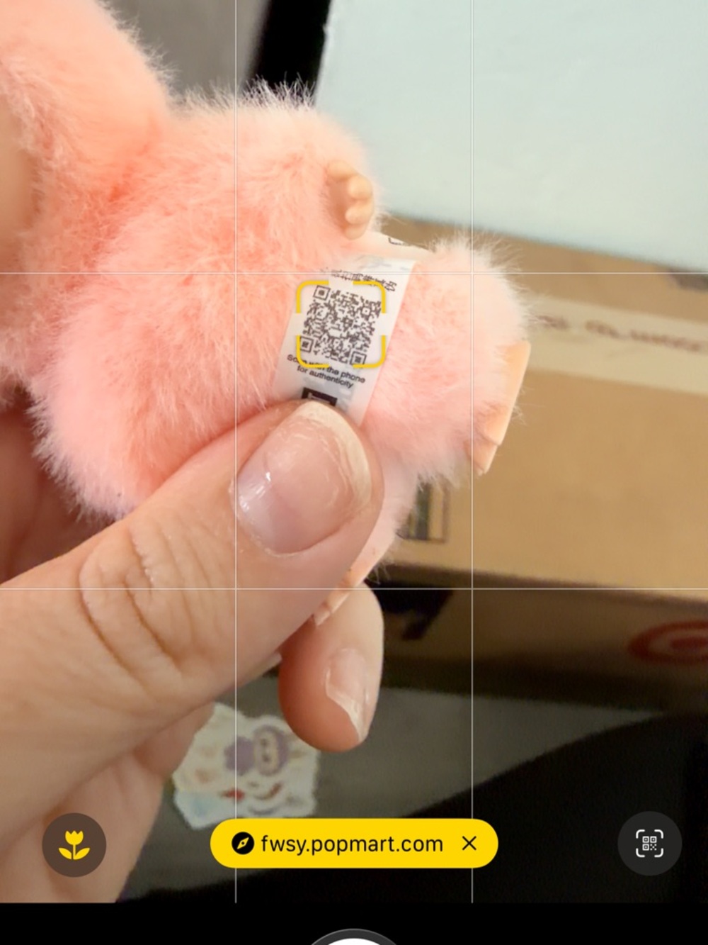 POP MART Labubu Pin For Love Letter U - Picture 11 of 11